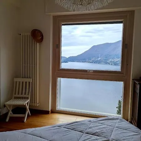 Hébergement de vacances Risvegli Da Sogno Vista Lago! Faggeto Lario